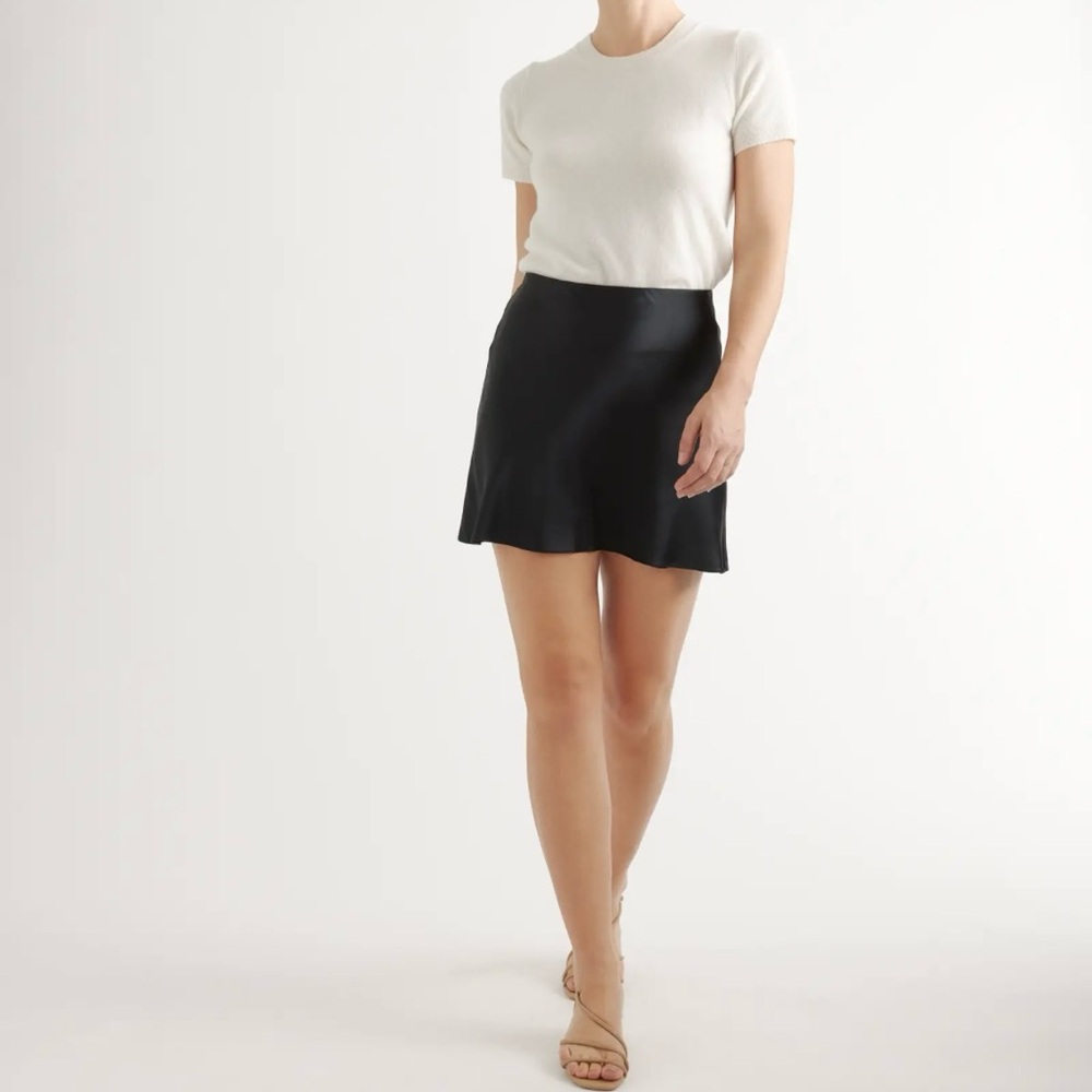 Quince 100% Washable Silk Mini Skirt - size S